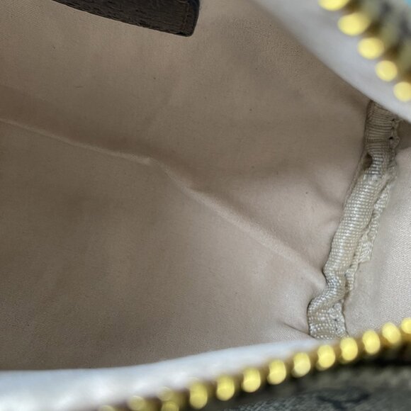 Gucci Chain Crossbody Bag - Picture 3 of 8